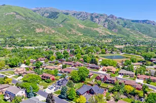 2561 E 2700 N, Layton, UT 84040 - Photo 40