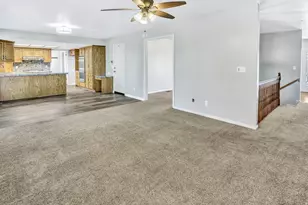2561 E 2700 N, Layton, UT 84040 - Photo 8
