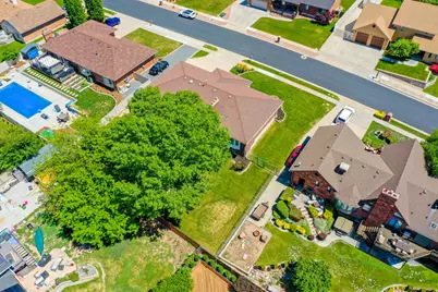 2561 E 2700 N, Layton, UT 84040 - Photo 36