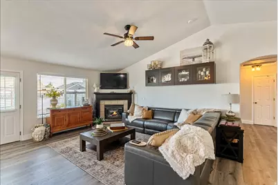 5948 W River Rock Pl, Salt Lake City, UT 84118 - Photo 8