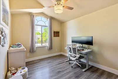 5948 W River Rock Pl, Salt Lake City, UT 84118 - Photo 22