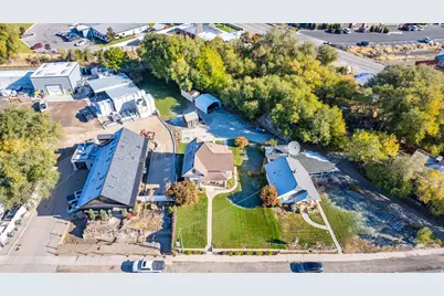 7 E State St, Lehi, UT 84043 - Photo 4