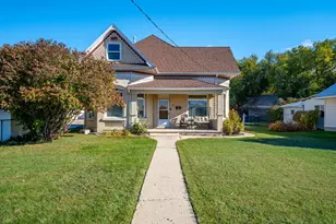7 E State St, Lehi, UT 84043 - Photo 2