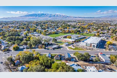 7 E State St, Lehi, UT 84043 - Photo 16