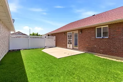 250 Bryce Dr, Kaysville, UT 84037 - Photo 20