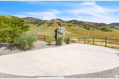 2330 E Meadow Lark Ln N, North Logan, UT 84341 - Photo 30