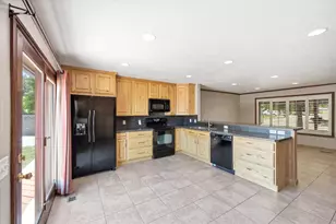 4217 S King Arthur Dr, West Valley, UT 84119 - Photo 10
