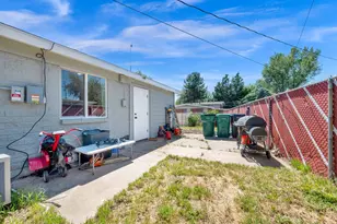55 E Diamond St N, Layton, UT 84041 - Photo 28