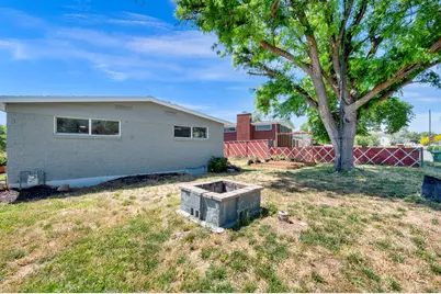 55 E Diamond St N, Layton, UT 84041 - Photo 24