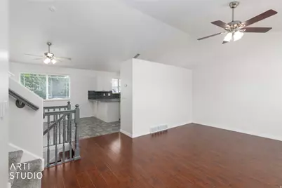 2402 W 2375 N, Clinton, UT 84015 - Photo 8
