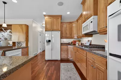 165 W 2040 S, Orem, UT 84058 - Photo 32