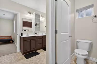 165 W 2040 S, Orem, UT 84058 - Photo 60