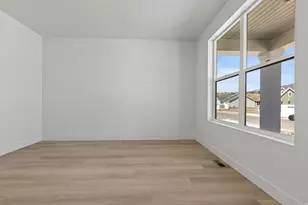 6393 S Larry Way, South Weber, UT 84405 - Photo 4