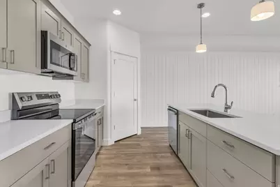 1701 W 2700 S #225, Syracuse, UT 84075 - Photo 8