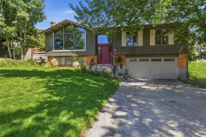 8555 S Grambling Way, Sandy, UT 84094 - Photo 4