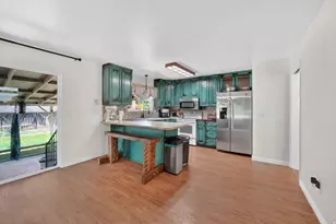 8555 S Grambling Way, Sandy, UT 84094 - Photo 10