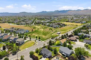 10188 Yorkshire Dr S, South Jordan, UT 84095 - Photo 66