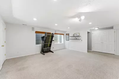10188 Yorkshire Dr S, South Jordan, UT 84095 - Photo 46