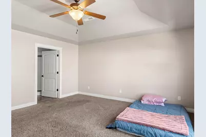 811 E 200 S, Layton, UT 84041 - Photo 26
