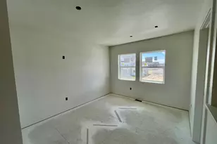 1089 E Blackfeet Dr, Eagle Mountain, UT 84005 - Photo 6