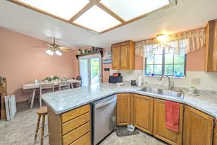 1217 E Eastridge Dr S, Logan, UT 84321 - Photo 6