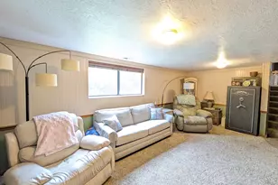 1217 E Eastridge Dr S, Logan, UT 84321 - Photo 26