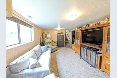 1217 E Eastridge Dr S, Logan, UT 84321 - Photo 24