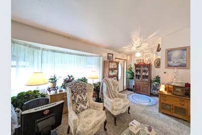 1217 E Eastridge Dr S, Logan, UT 84321 - Photo 10