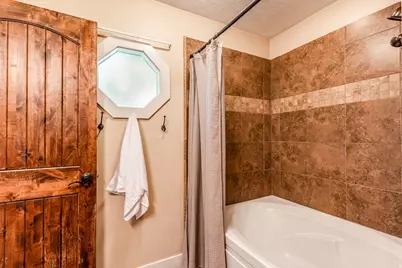 5305 S Roseleaf Dr, Murray, UT 84123 - Photo 24