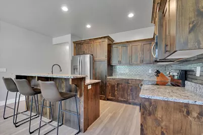 272 E 1725 N #4, North Logan, UT 84341 - Photo 10