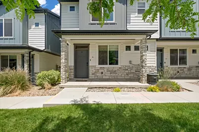 272 E 1725 N #4, North Logan, UT 84341 - Photo 1