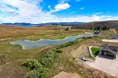 270 E Mariner Cir #8 & 9, Garden City, UT 84028 - Photo 4