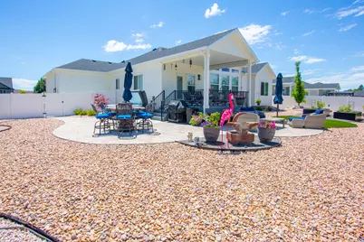 2288 E Parkside Cir S, South Ogden, UT 84403 - Photo 32