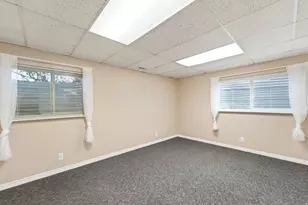 9057 S Cherbourg Pl E, Sandy, UT 84093 - Photo 46