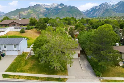 9057 S Cherbourg Pl E, Sandy, UT 84093 - Photo 60
