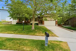 9057 S Cherbourg Pl E, Sandy, UT 84093 - Photo 1