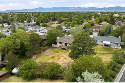 9057 S Cherbourg Pl E, Sandy, UT 84093 - Photo 72