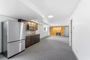9057 S Cherbourg Pl E, Sandy, UT 84093 - Photo 34