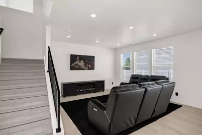 1589 W 2200 S, Logan, UT 84321 - Photo 8