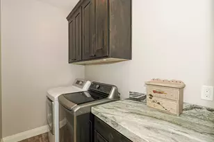 9261 N Belle St, Eagle Mountain, UT 84005 - Photo 50
