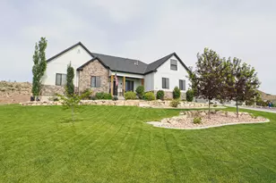 9261 N Belle St, Eagle Mountain, UT 84005 - Photo 1