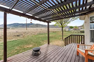 279 W Wrangler Ave S, Saratoga Springs, UT 84045 - Photo 14