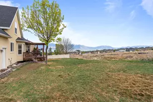 279 W Wrangler Ave S, Saratoga Springs, UT 84045 - Photo 10