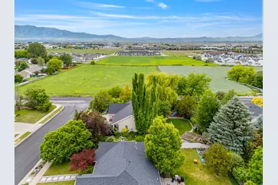 609 E 2100 N, North Logan, UT 84341 - Photo 44