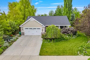 609 E 2100 N, North Logan, UT 84341 - Photo 1