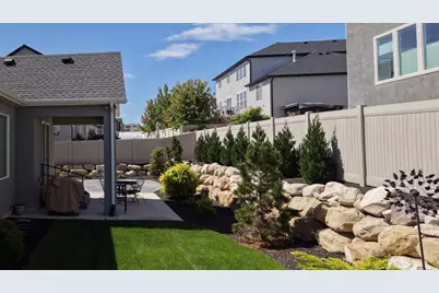 3153 S Forest Ave, Saratoga Springs, UT 84045 - Photo 32