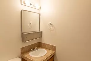 2562 N Viking Dr E, Eden, UT 84310 - Photo 18