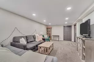 1380 E 330 S, Provo, UT 84606 - Photo 14