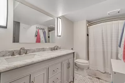 1380 E 330 S, Provo, UT 84606 - Photo 16