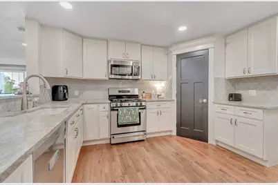 1380 E 330 S, Provo, UT 84606 - Photo 6